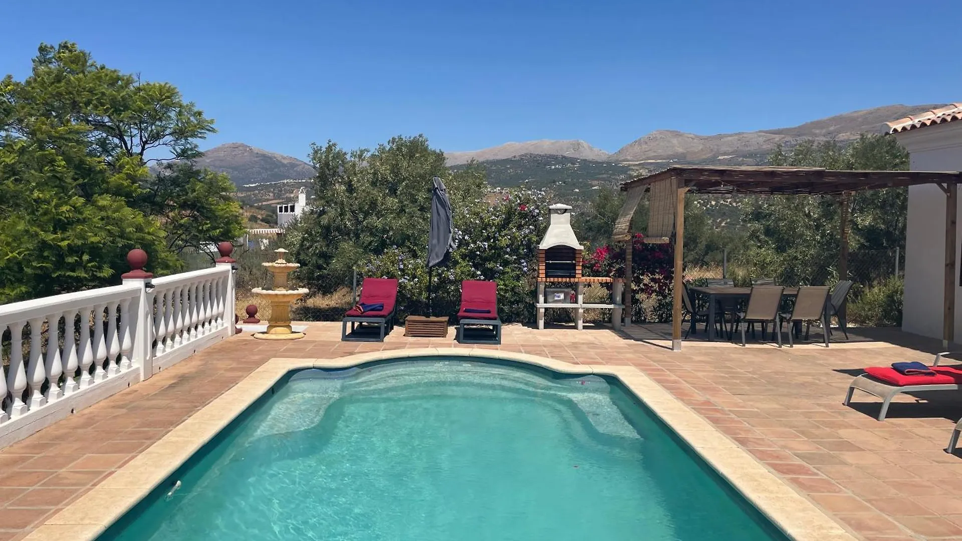 Villa In Alcaucin Málaga